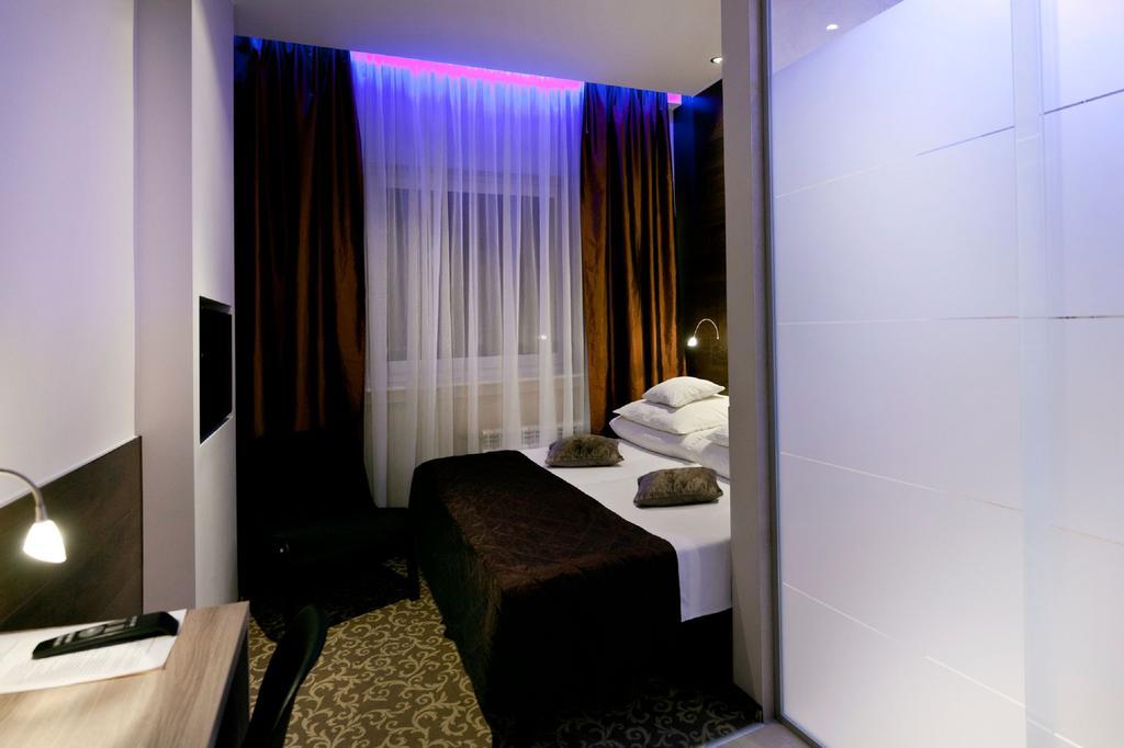 Nu Hotel Łódź Extérieur photo