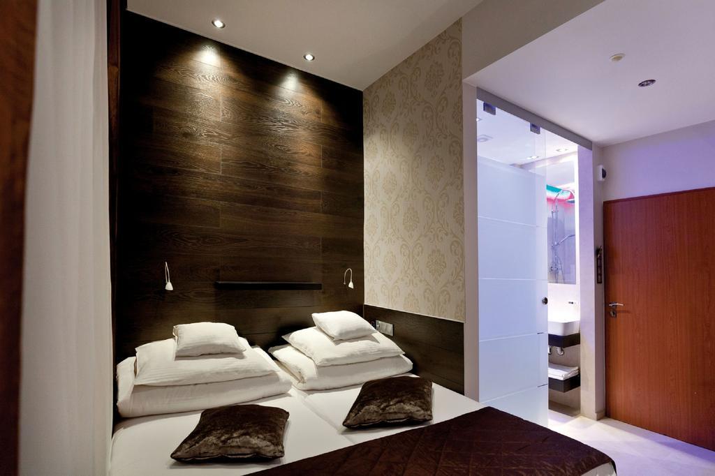 Nu Hotel Łódź Extérieur photo