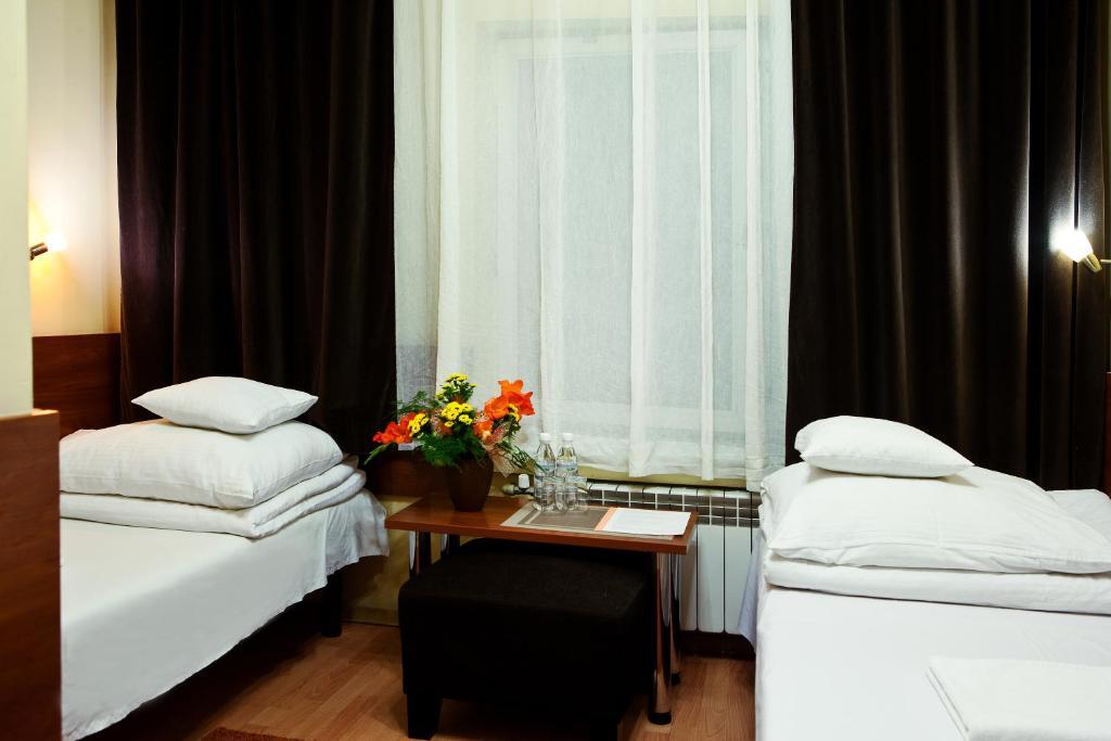 Nu Hotel Łódź Extérieur photo